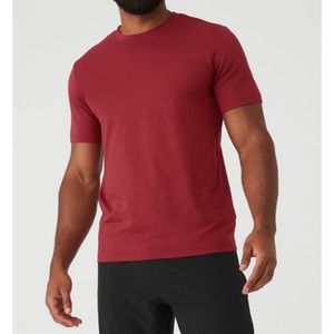Alo men’s Conquer Reform Crewneck short sleeve shirt